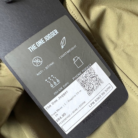 Fabletics The One Jogger - Picture 6 of 6